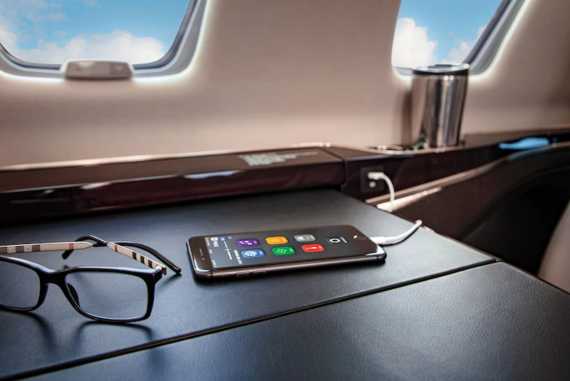 Charter-Cessna-Citation-CJ4-Connectivity & In-Flight Systems