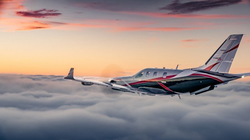 Performance specifications chart and operational capabilities of the Daher TBM 960 turboprop