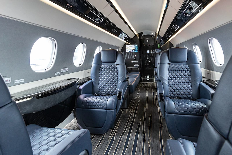 Charter-Embraer-Legacy-500-Interior