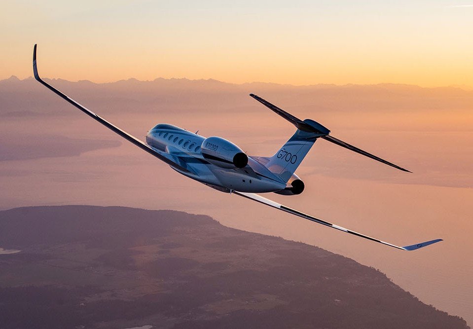 Charter-Gulfstream-G700-04