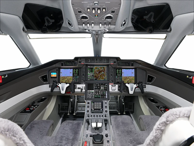 Charter-Pilatus-PC-24_Cockpit