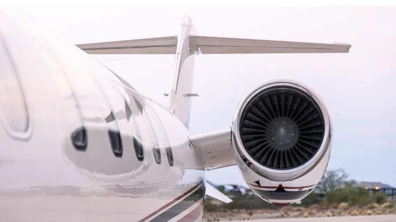 Bombardier Learjet 45XR Honeywell TFE731 twin-engine configuration powering performance