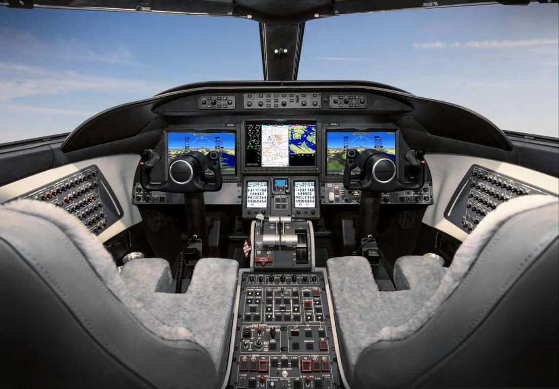 Bombardier Learjet 75 Liberty flight deck with Garmin G5000 avionics suite and cockpit controls