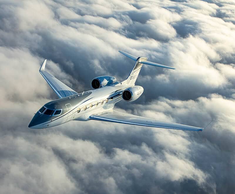 Gulfstream G550 key specifications including range, speed, and cabin dimensions